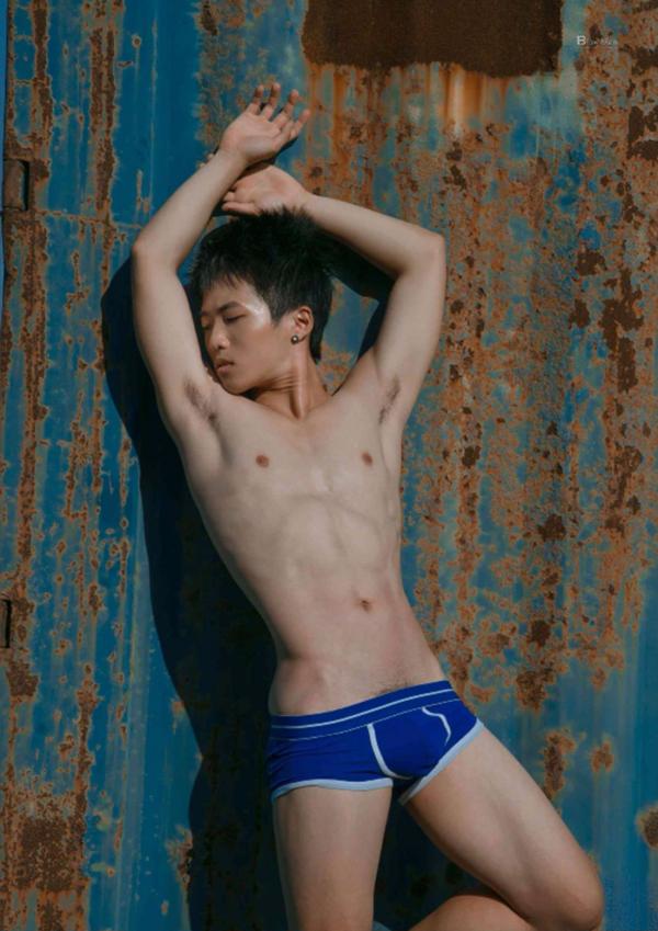 PHOTO-SET-Whoseman-1-吳敵警長來囉~~~我的靴子裡有蛇